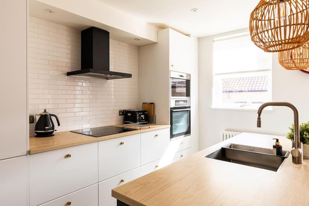 Premium Central House W Parking - Walk Everywhere Бат Екстер'єр фото